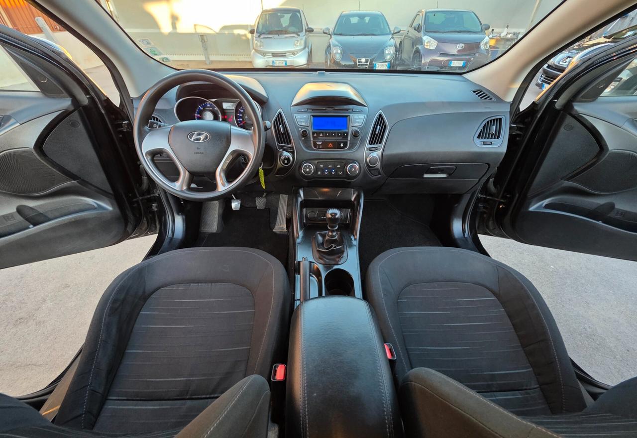Hyundai iX35 1.7 CRDi 2WD Xpossible