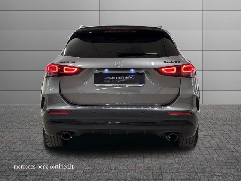 Mercedes GLA 35 AMG 4Matic Speedshift DCT AMG 8G