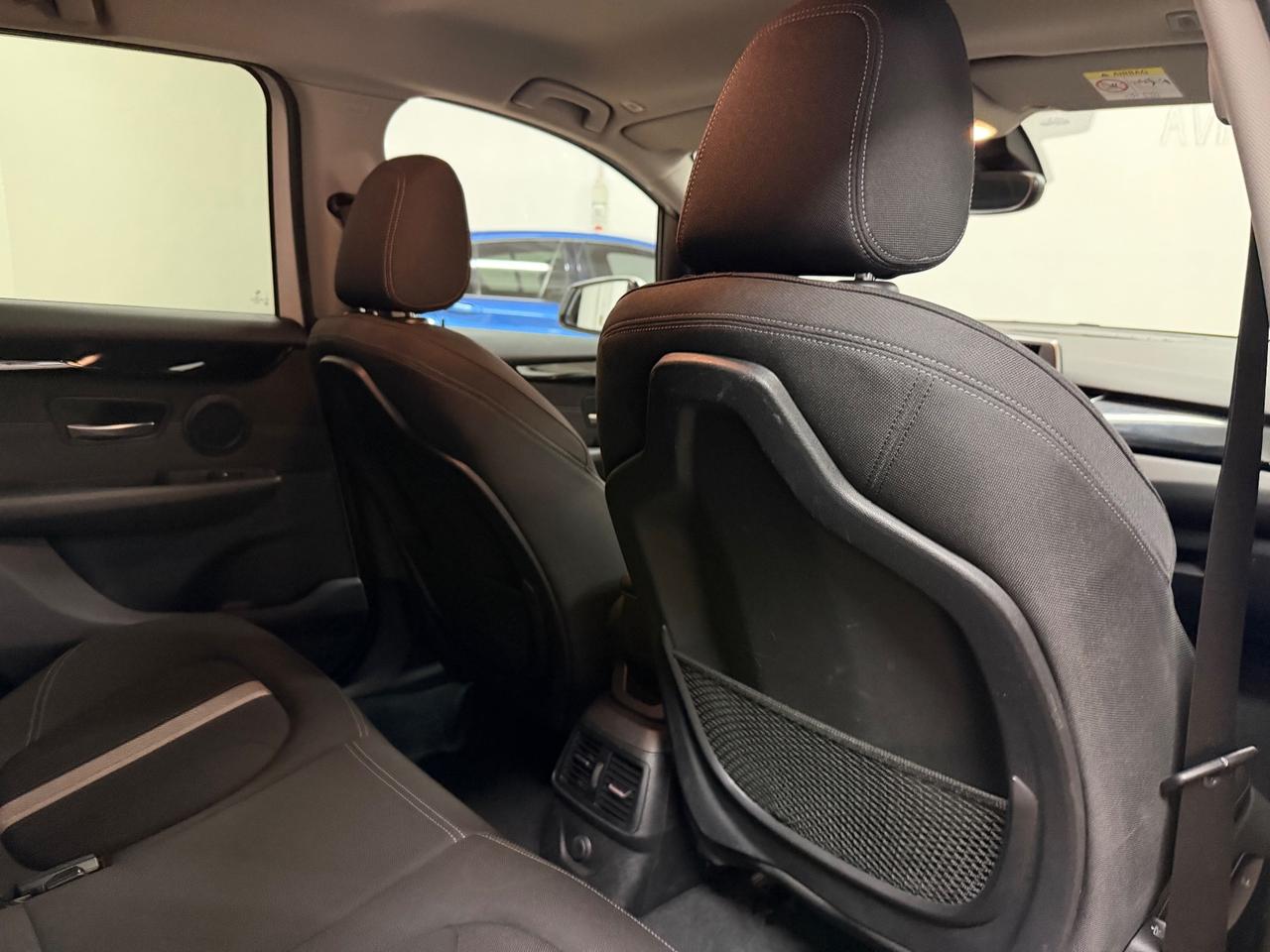 Bmw 220 220i sport tour