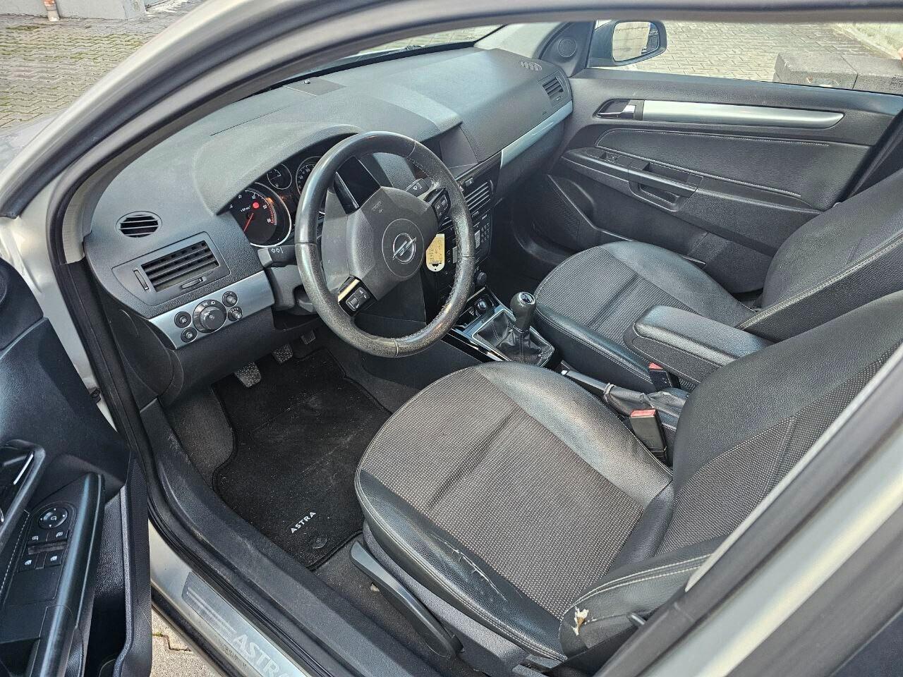 Opel Astra 1.7 CDTI 101CV Station Wagon Cosmo