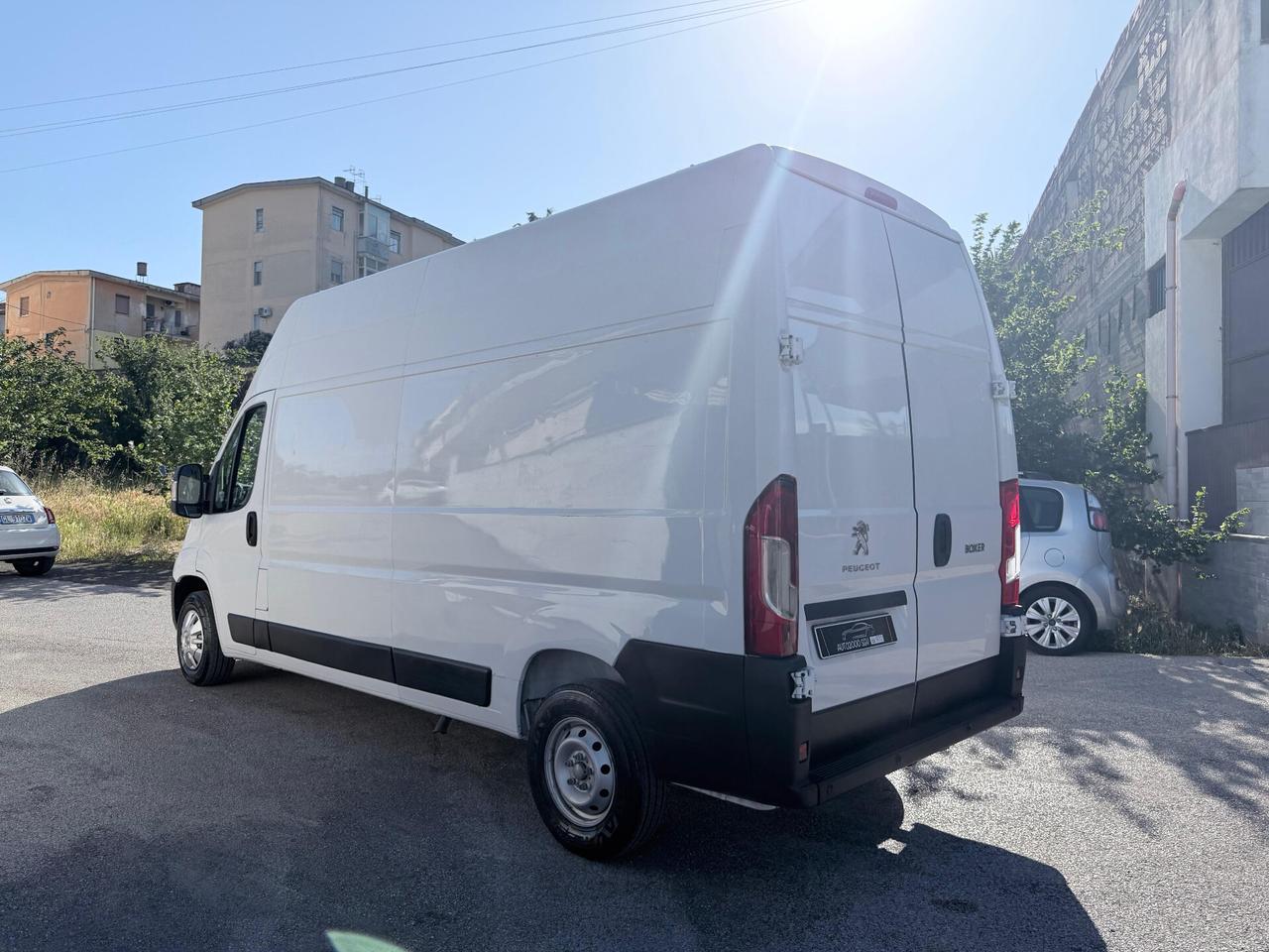 Peugeot Boxer 2.2HDI 140CV L3H3 GRAN VOLUME IVA ESPOSTA