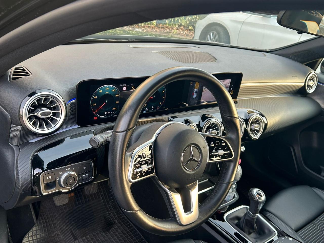 Mercedes-benz A 180 - ANCHE PER NEOPATENTATI