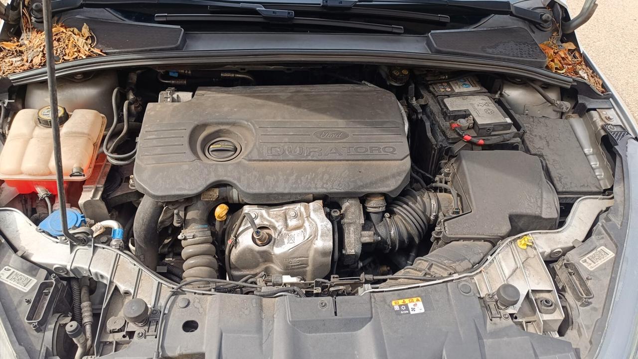 Ford Focus 1.5 TDCi 120 CV Start&Stop Powershift Titanium