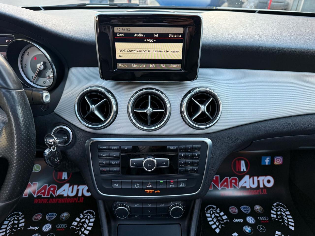 Mercedes-benz GLA 200 CDI Automatic 4Matic Premium