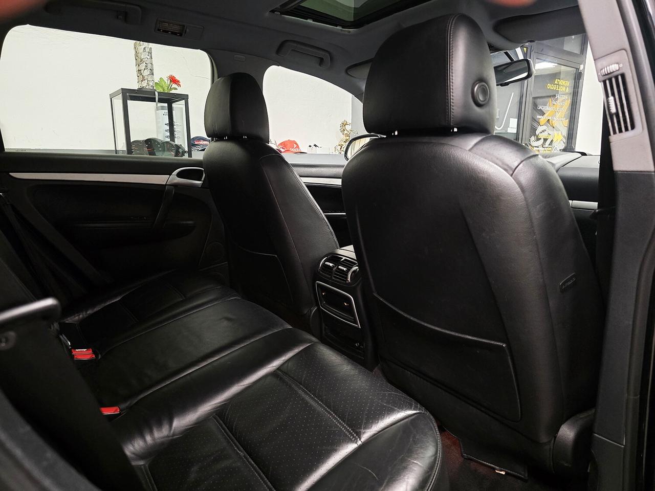 Porsche Cayenne S 4.5 340CV MANUALE_TOTAL BLACK_ASI_TETTO_GPL!!!!