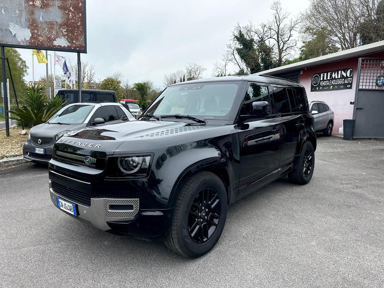 Land Rover Defender 110 3.0D I6 200 CV AWD Auto X-Dynamic SE Sospensioni Balck Edition Permute Rate Garantita
