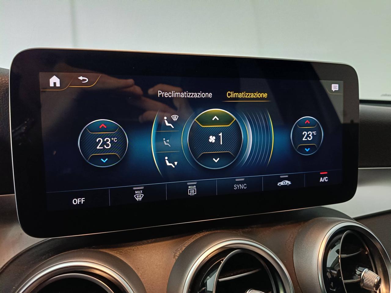 Mercedes-Benz GLC - X253 2019 - GLC 300 de phev (eq-power) Premium 4matic auto