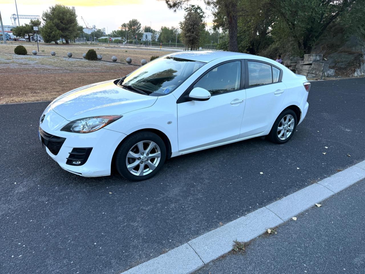 Mazda 3 Mazda3 1.6 MZ-CD 115 CV 5p. Active