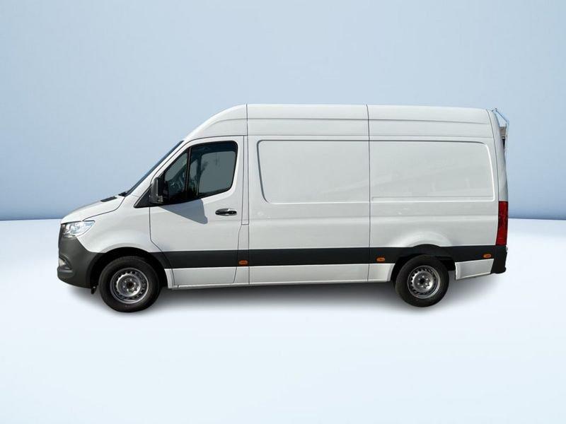 Mercedes-Benz Sprinter 317 CDI F 37/35