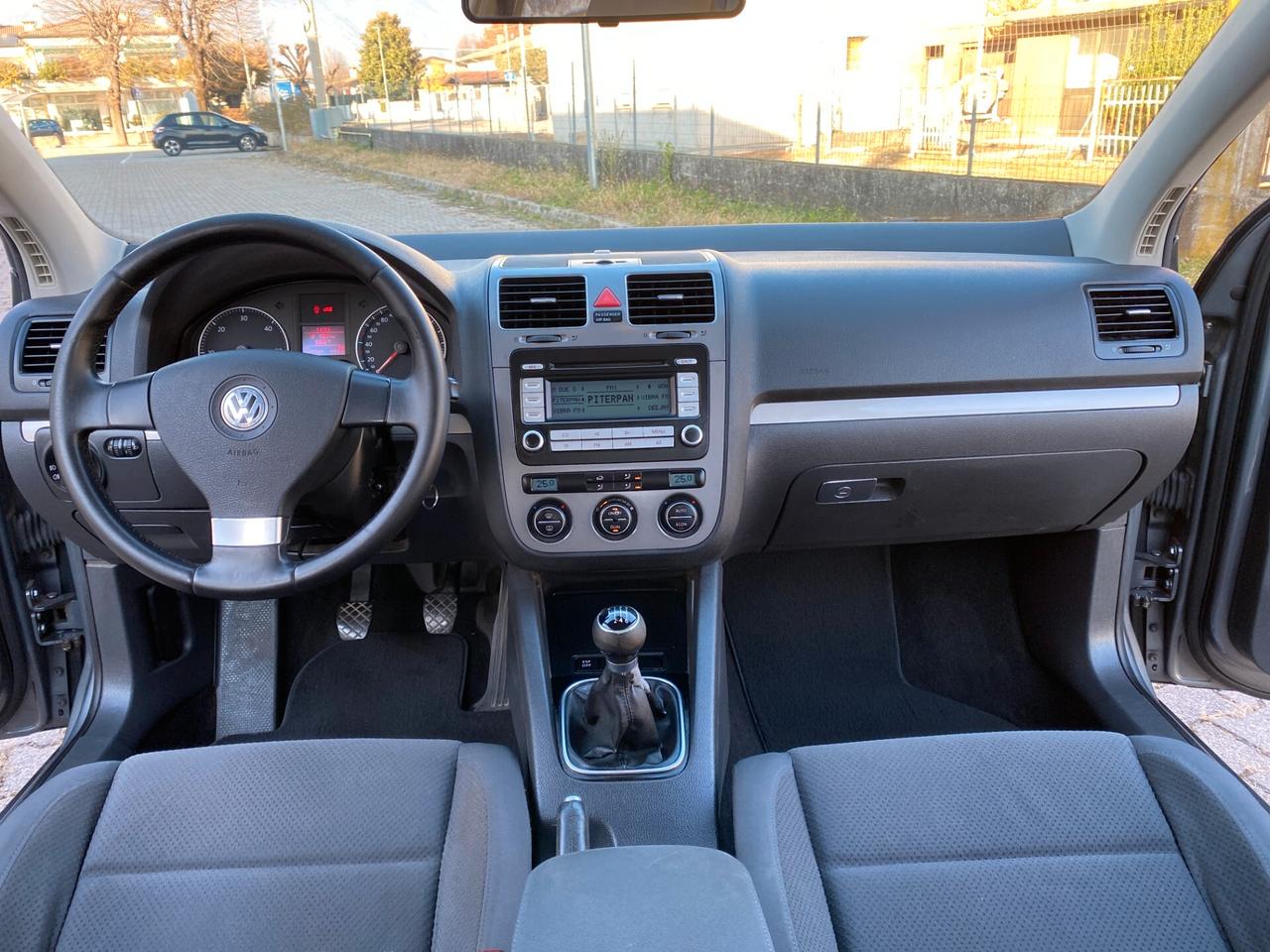 Volkswagen Golf 1.9 TDI 6Marce OK Neopatentati