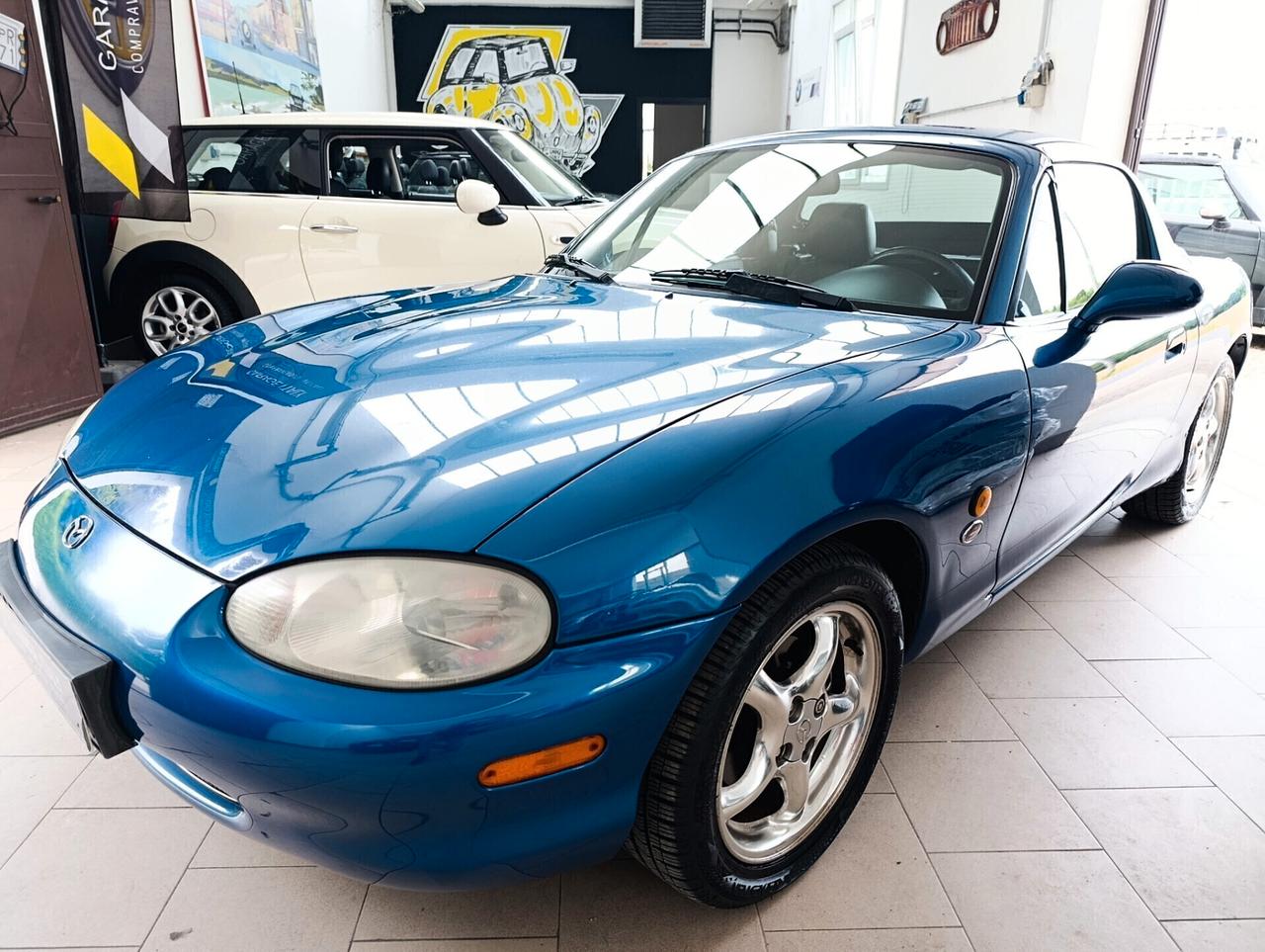Mazda MX-5 1.8i 16V cat 10th Anniversary HARD TOP