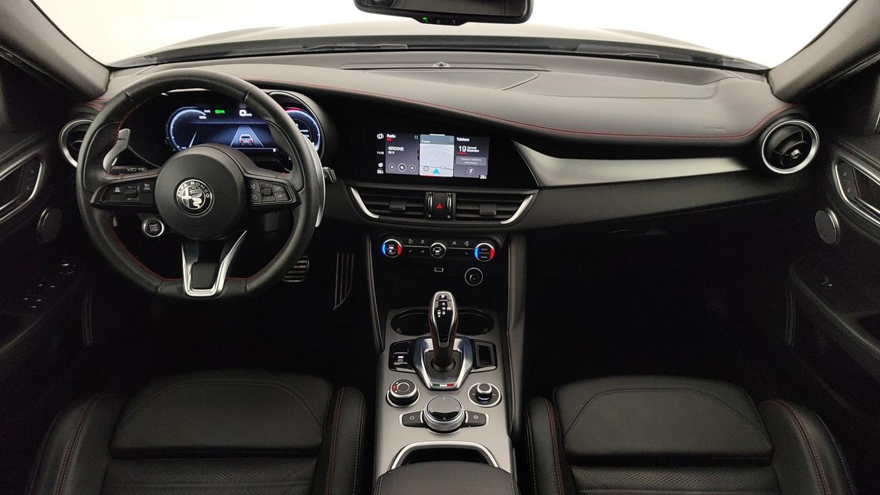 ALFA ROMEO Giulia 2.2 t Competizione 160cv auto