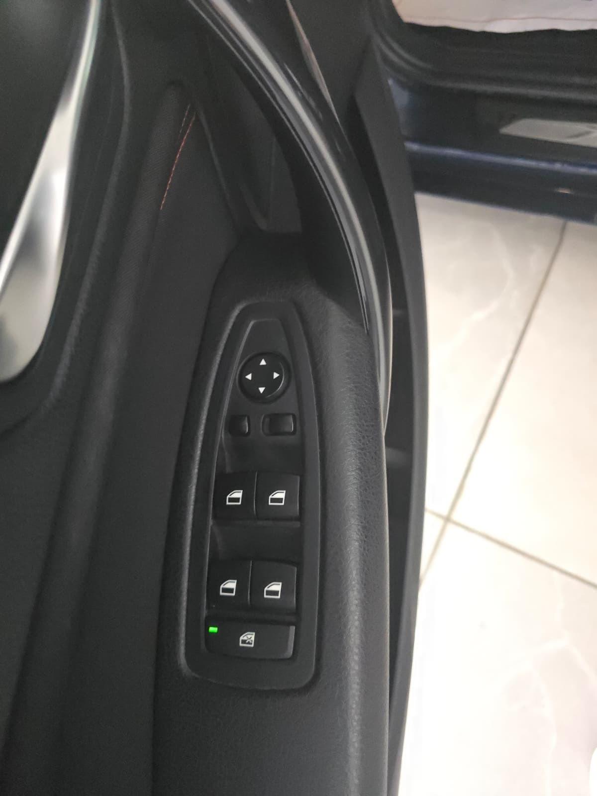 Bmw 116 116d 5p. Efficient Dynamics Urban