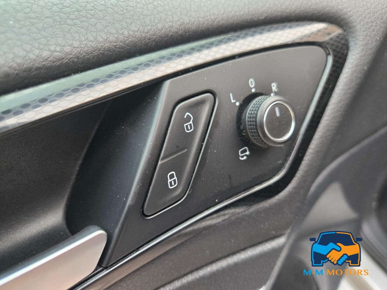 Volkswagen Golf 5 Porte Golf 5p 2.0 tdi Highline 150cv dsg