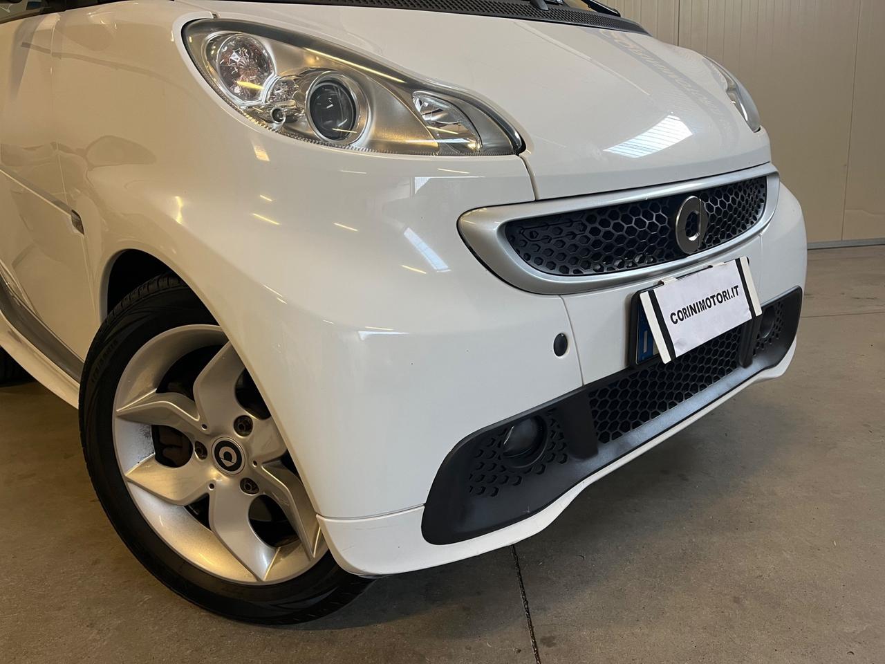 Smart ForTwo 1000 52 kW MHD coupè Urbanrunner
