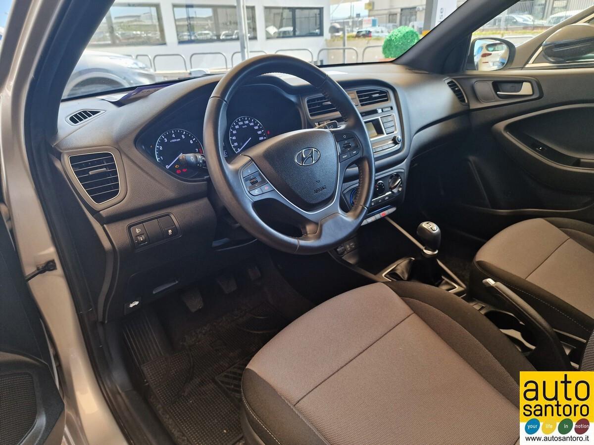 HYUNDAI I20 1.2 BLACKLINE