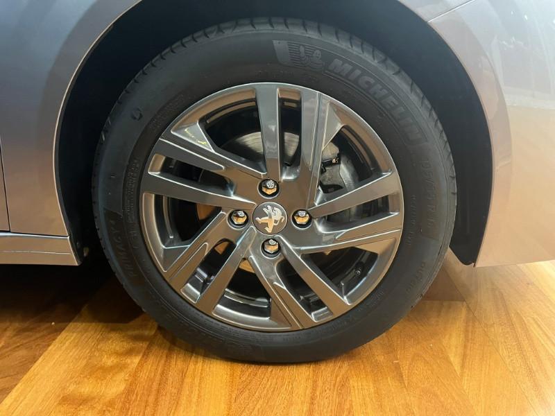 PEUGEOT 208 PureTech 100 Stop&Start EAT8 5 porte Allure
