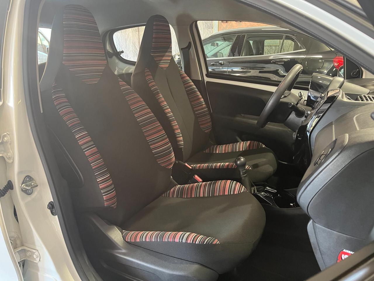 Citroen C1 VTi 72 S&S 5 porte Shine