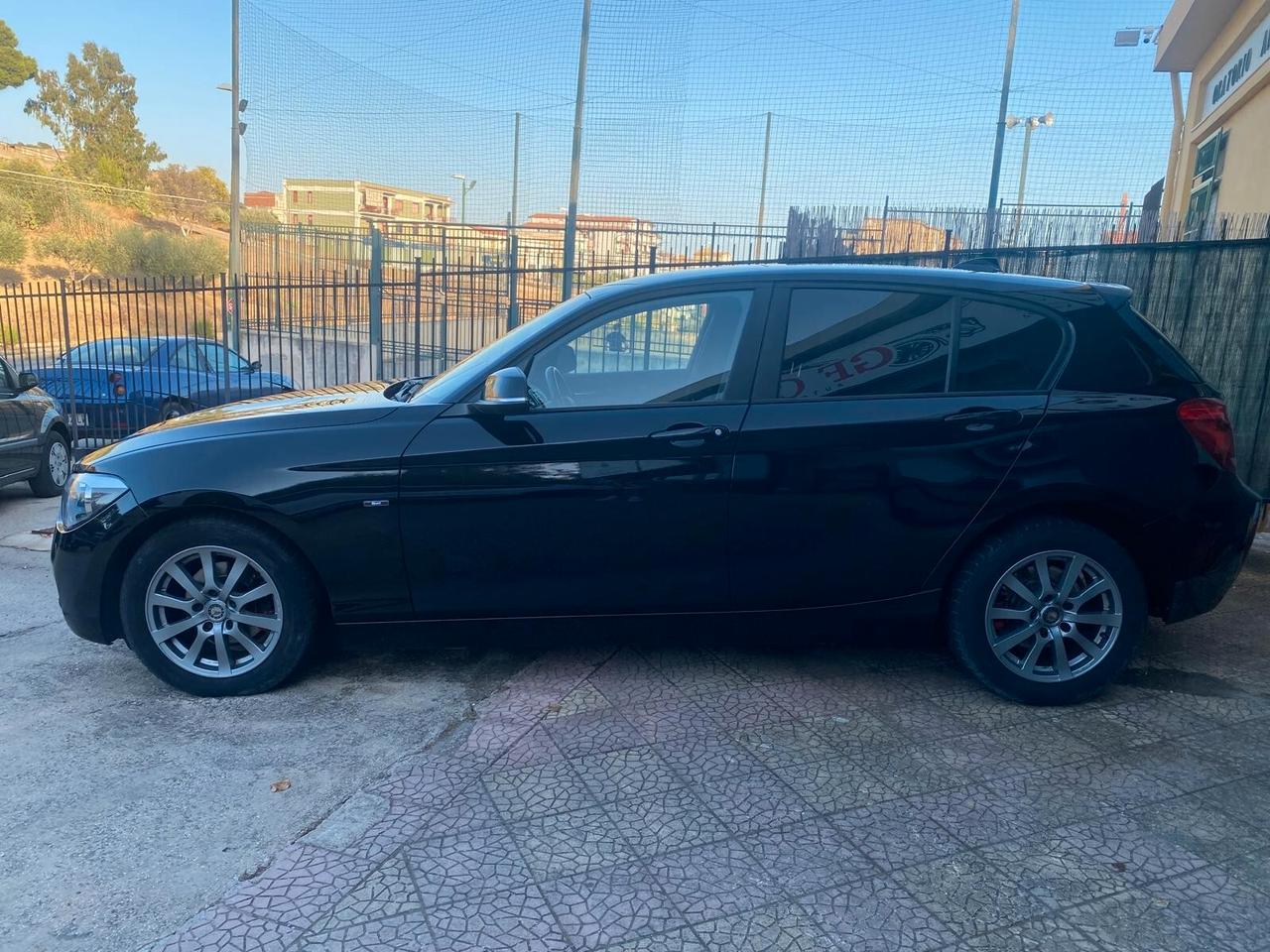 Bmw 118 118d 5p. Msport
