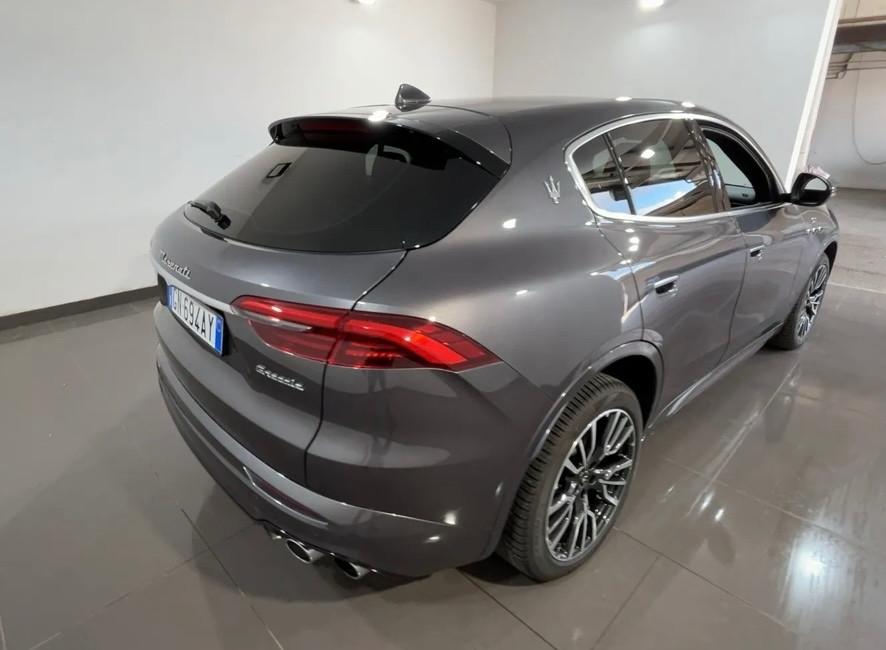 Maserati Grecale MHEV 300 CV AWD GT