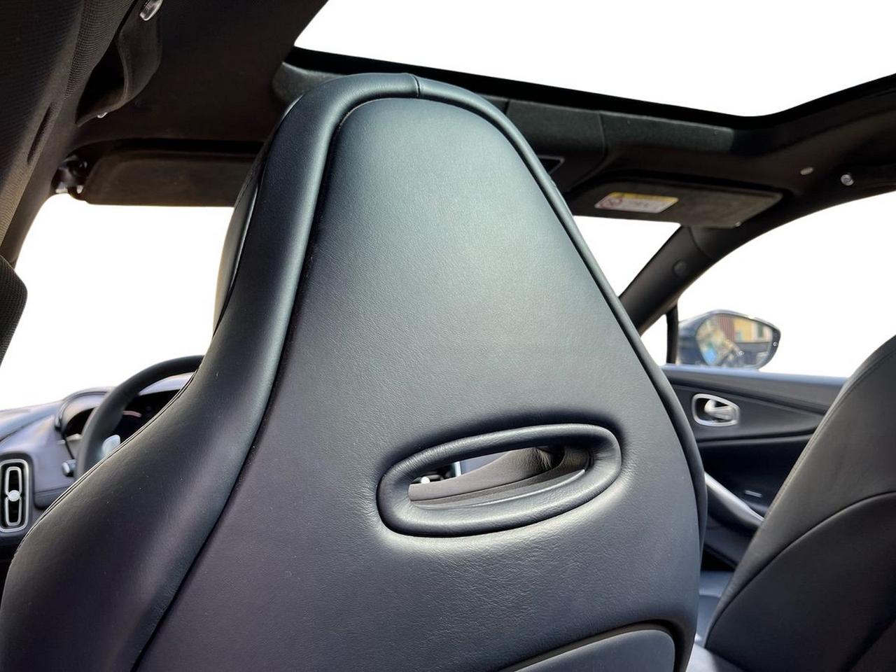 ASTON MARTIN DBX 4.0 auto