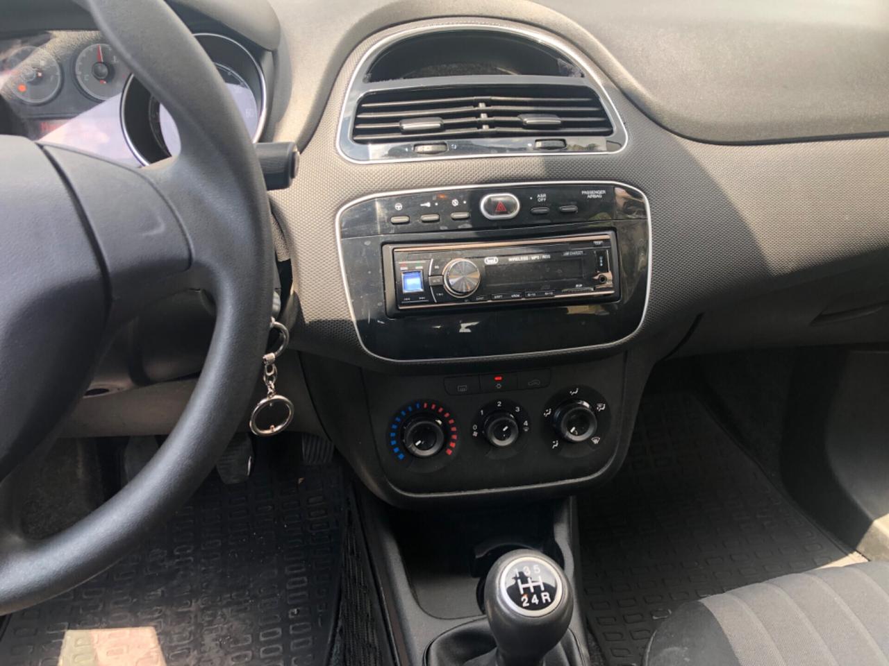 Fiat Punto 1.3 MJT II S&S 95 CV SUPER PREZZO