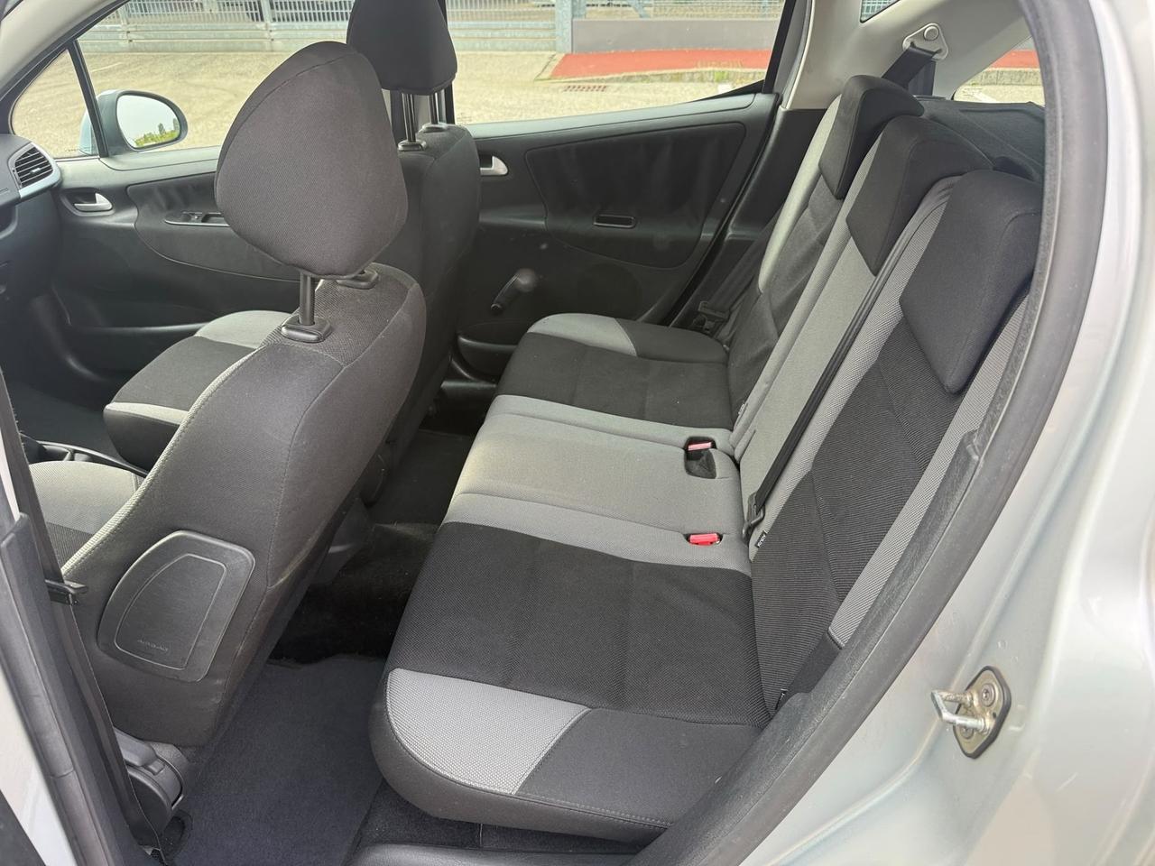 Peugeot 207 1.4 VTi 95CV SW XS Ciel