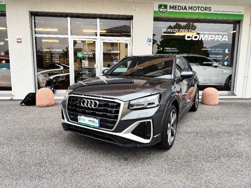 AUDI Q2 Q2 35 TDI quattro S tronic Identity Black