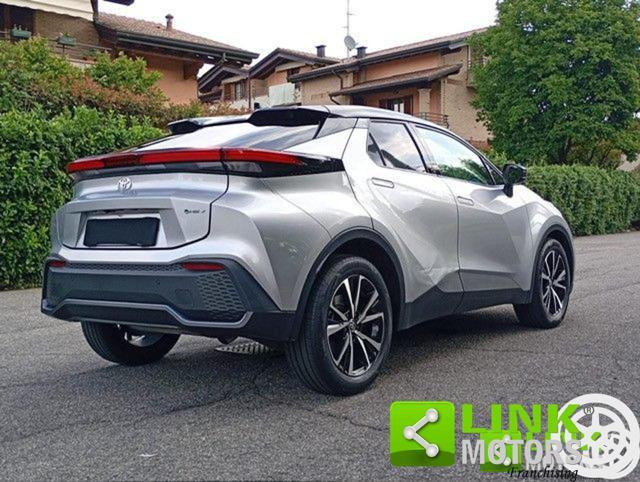 TOYOTA C-HR 1.8 hev Trend fwd e-cvt