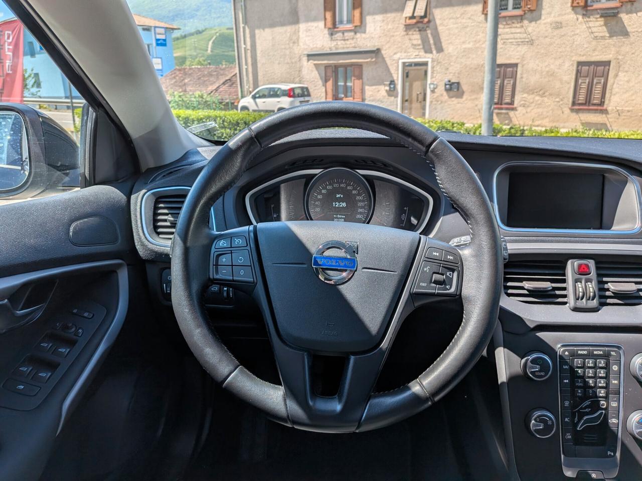 VOLVO V40 CROSS COUNTRY 2.0 120CV
