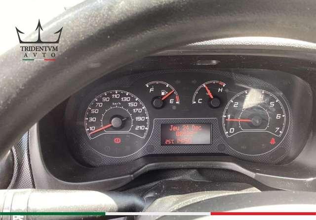 Fiat Qubo 1.4 8v Easy 77cv