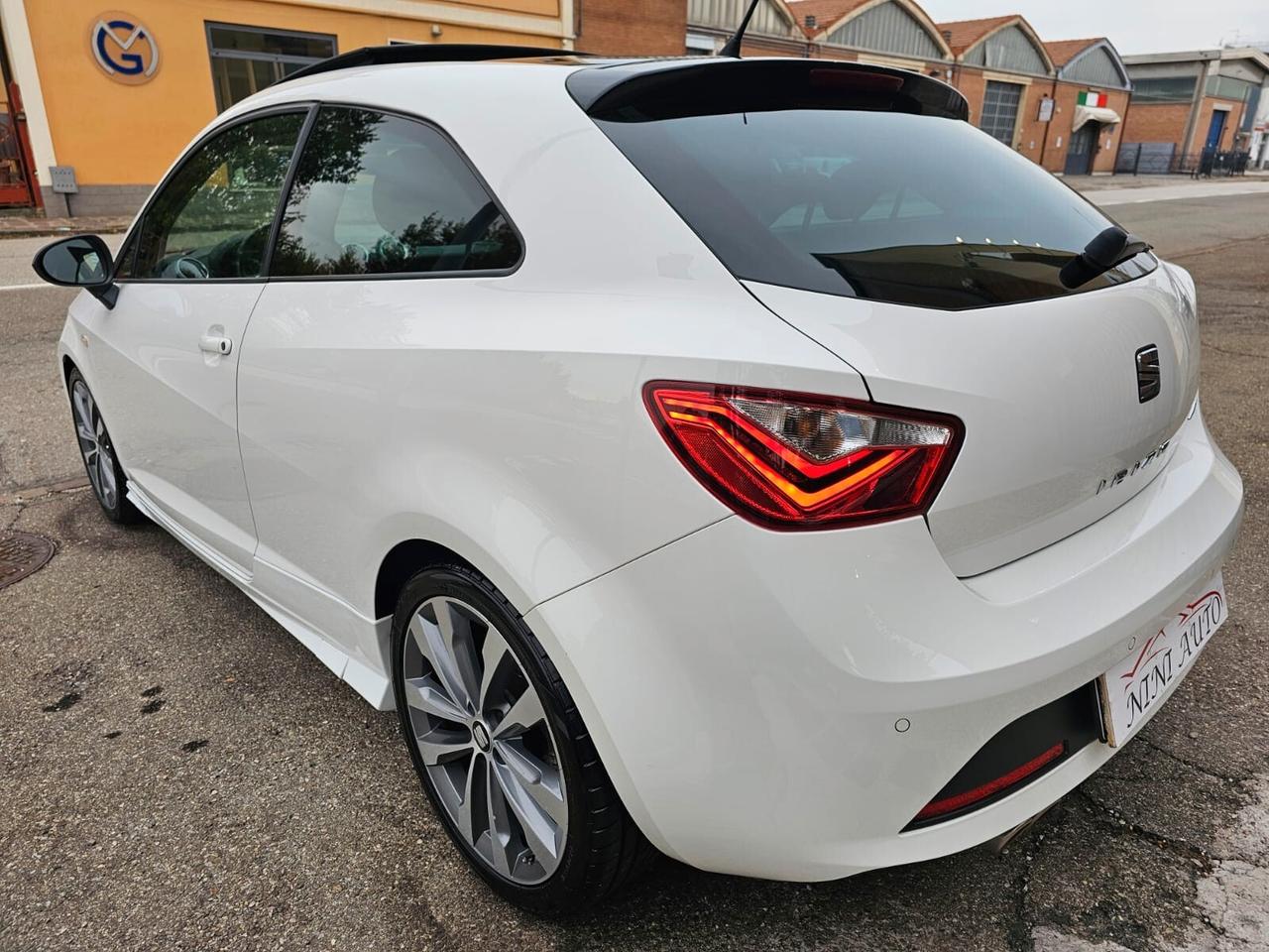 Seat Ibiza 1.4 TDI 105cv FR*Bi-Xeno*Tetto*Pdc*17*Euro6*