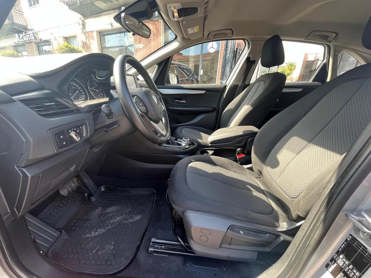 Bmw 2er Active Tourer 218d Sport