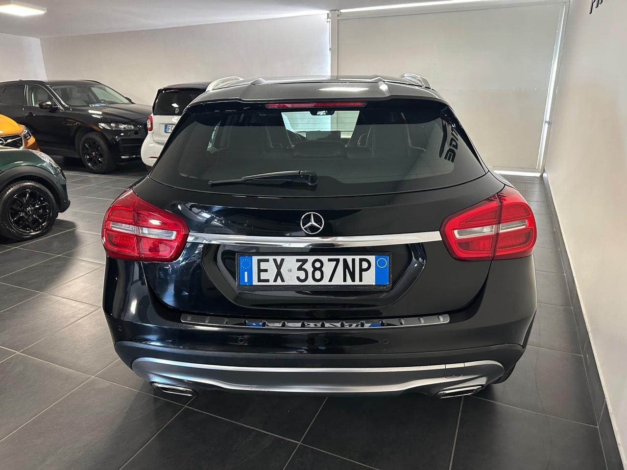 MERCEDES-BENZ GLA 220 CDI 170CV AUTOMATICA SPORT