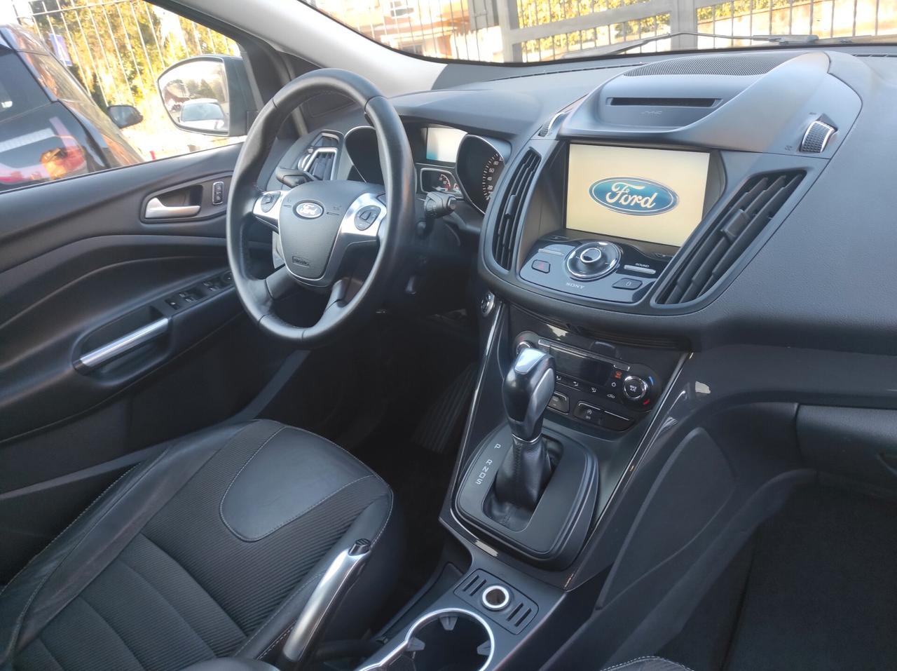 Ford Kuga 2.0 TDCI 150 CV S&S 4WD Powershift Titanium