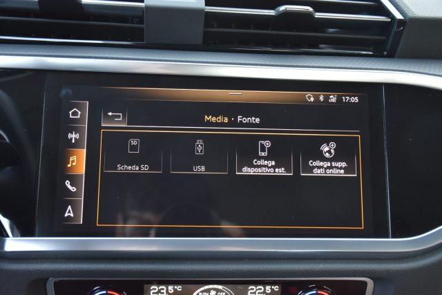 AUDI Q3 35 TDI Stronic Business Advanced*Telecamera,Pelle*