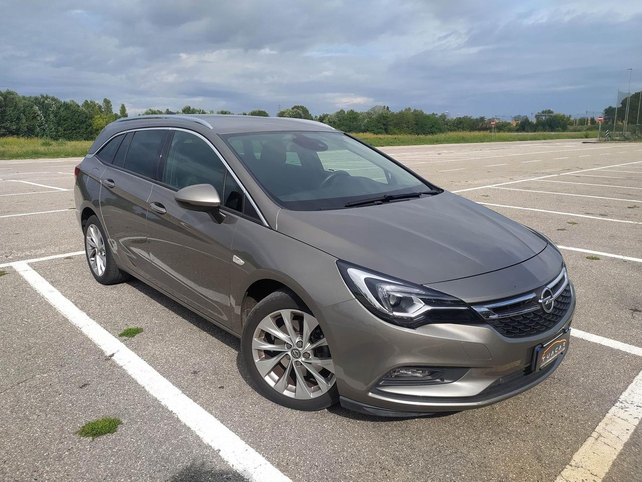 Opel Astra Business 1.6 CDTI 136 CV #6656