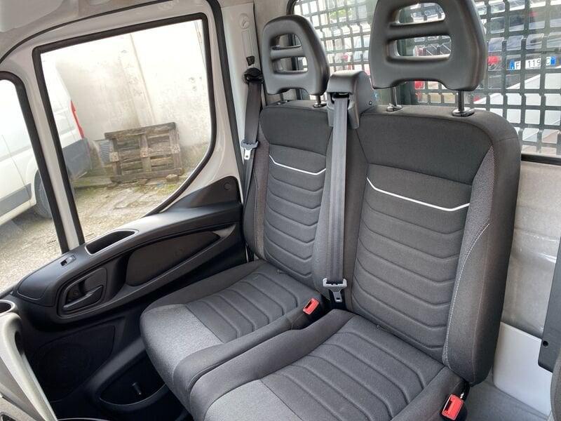 Iveco Daily Daily 35S12 2.3 HPT PC Cabinato