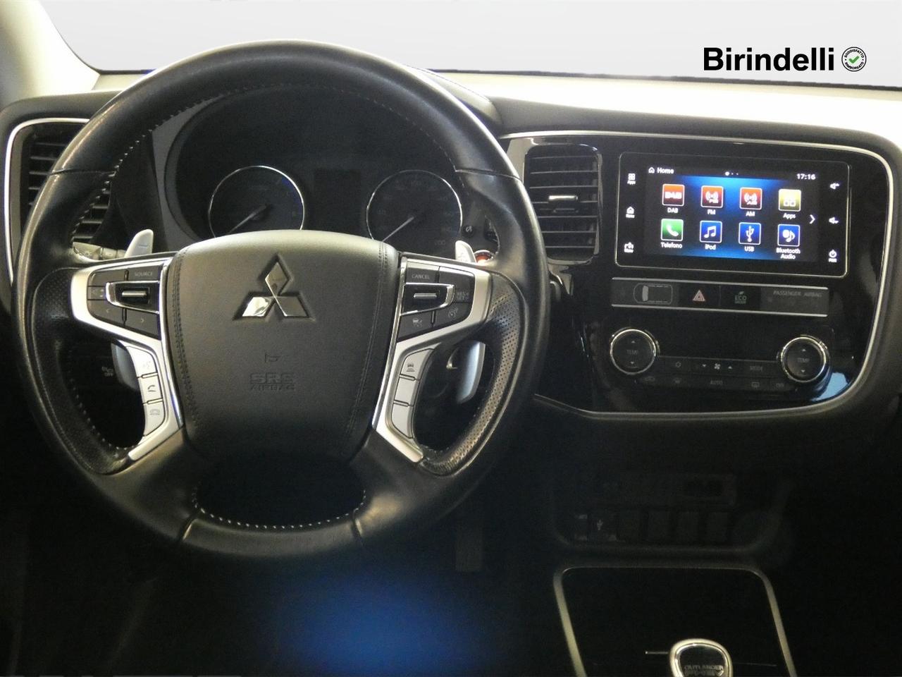 MITSUBISHI Outlander 3ª serie - Outlander 2.4 MIVEC 4WD PHEV Instyle Plus SDA