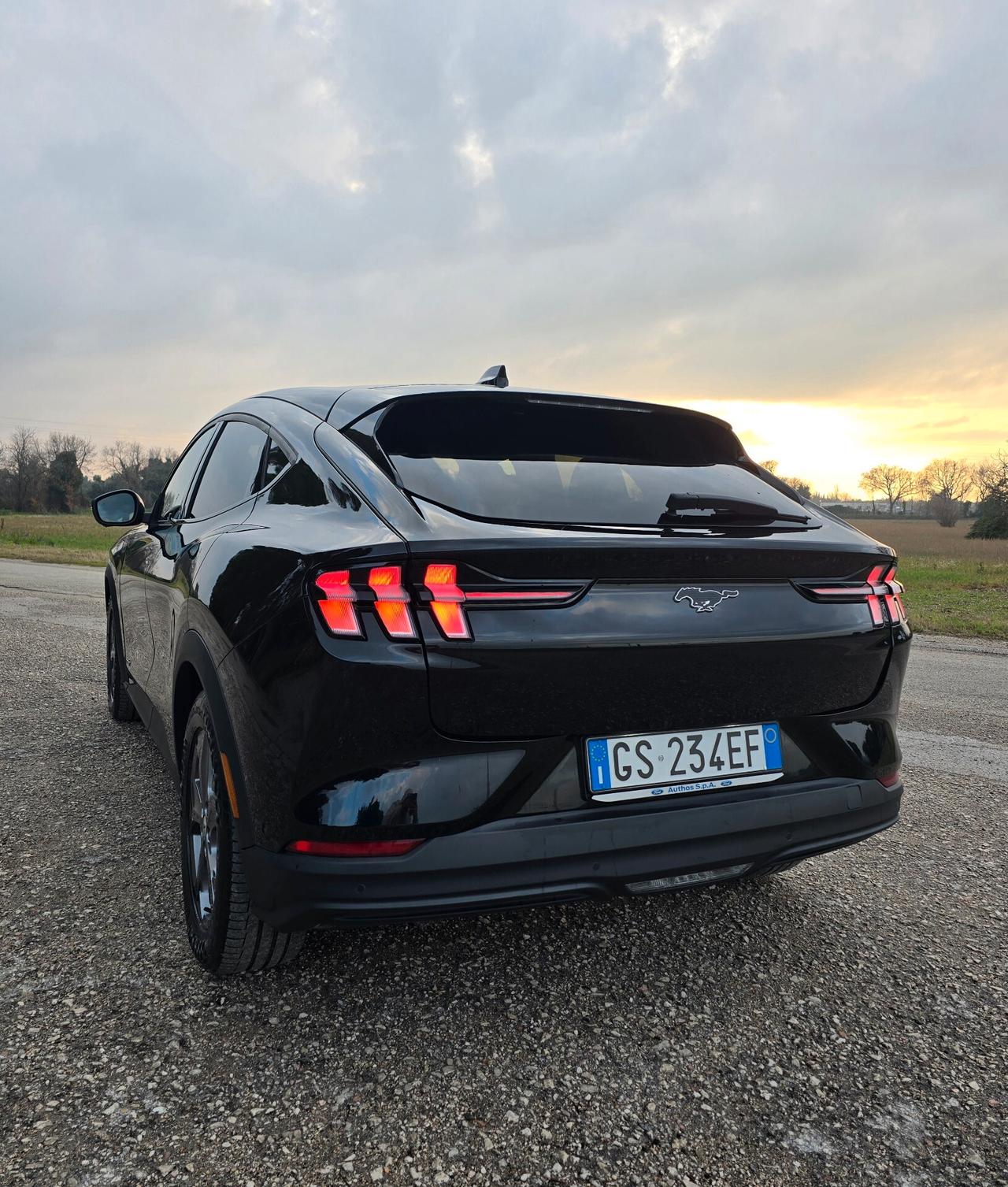 Ford Mustang MACH-E COME NUOVA