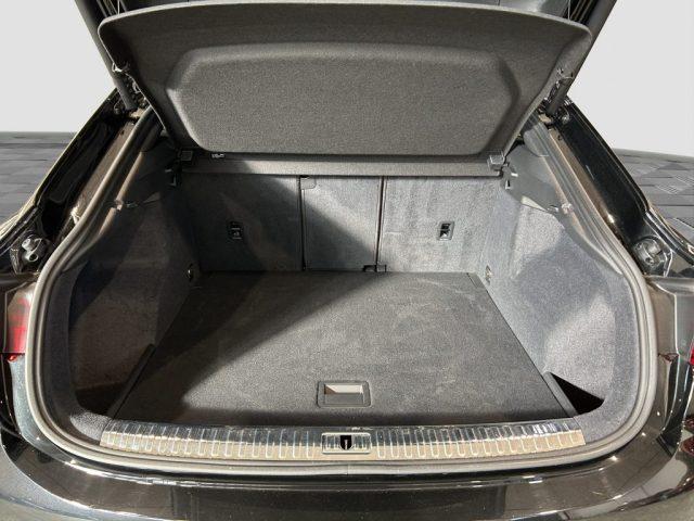 AUDI RS Q3 RS Q3 SPB quattro S tronic