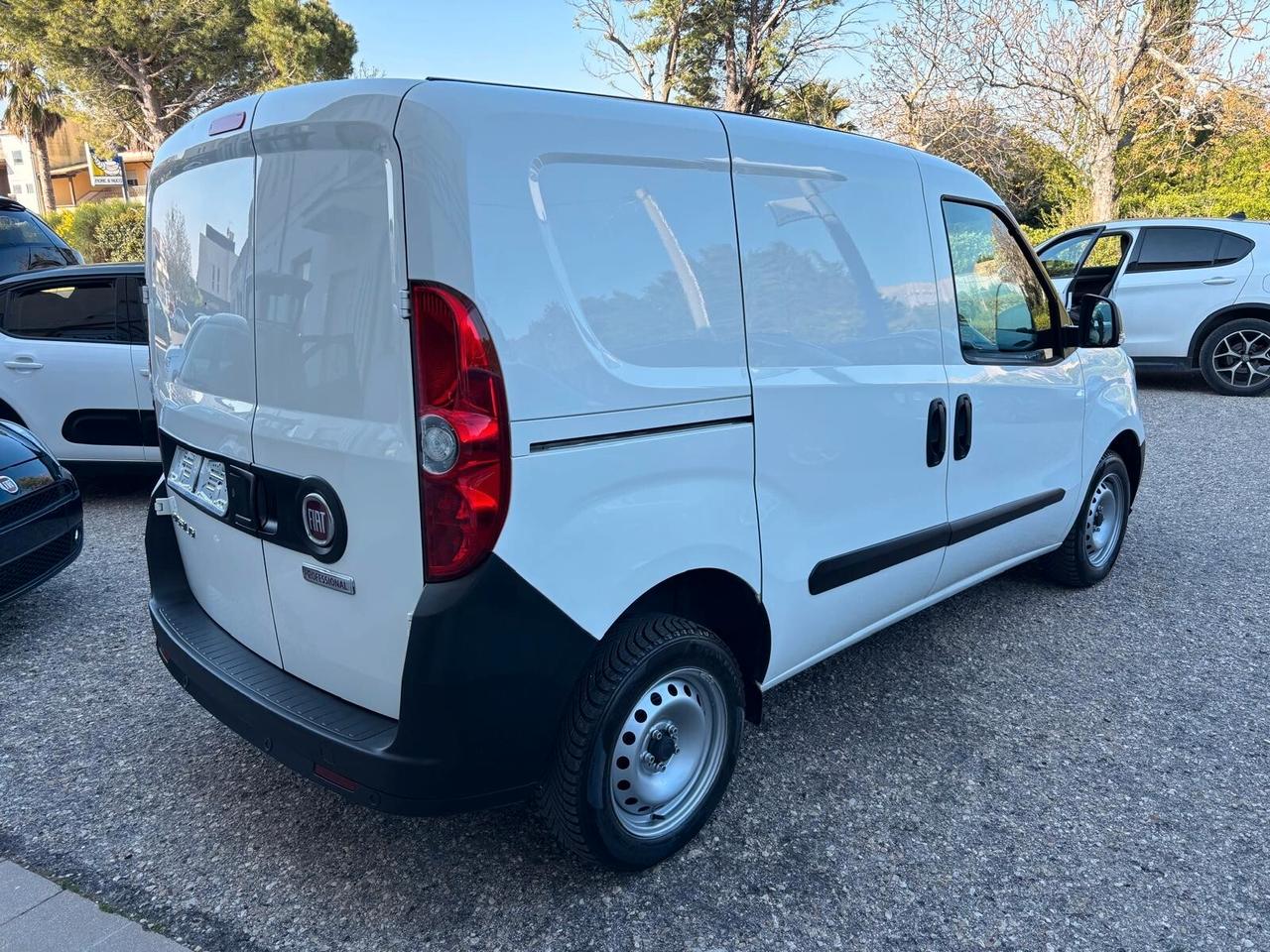Fiat Doblo Doblò 1.6 MJT 105CV S&S PC-TN Cargo Business