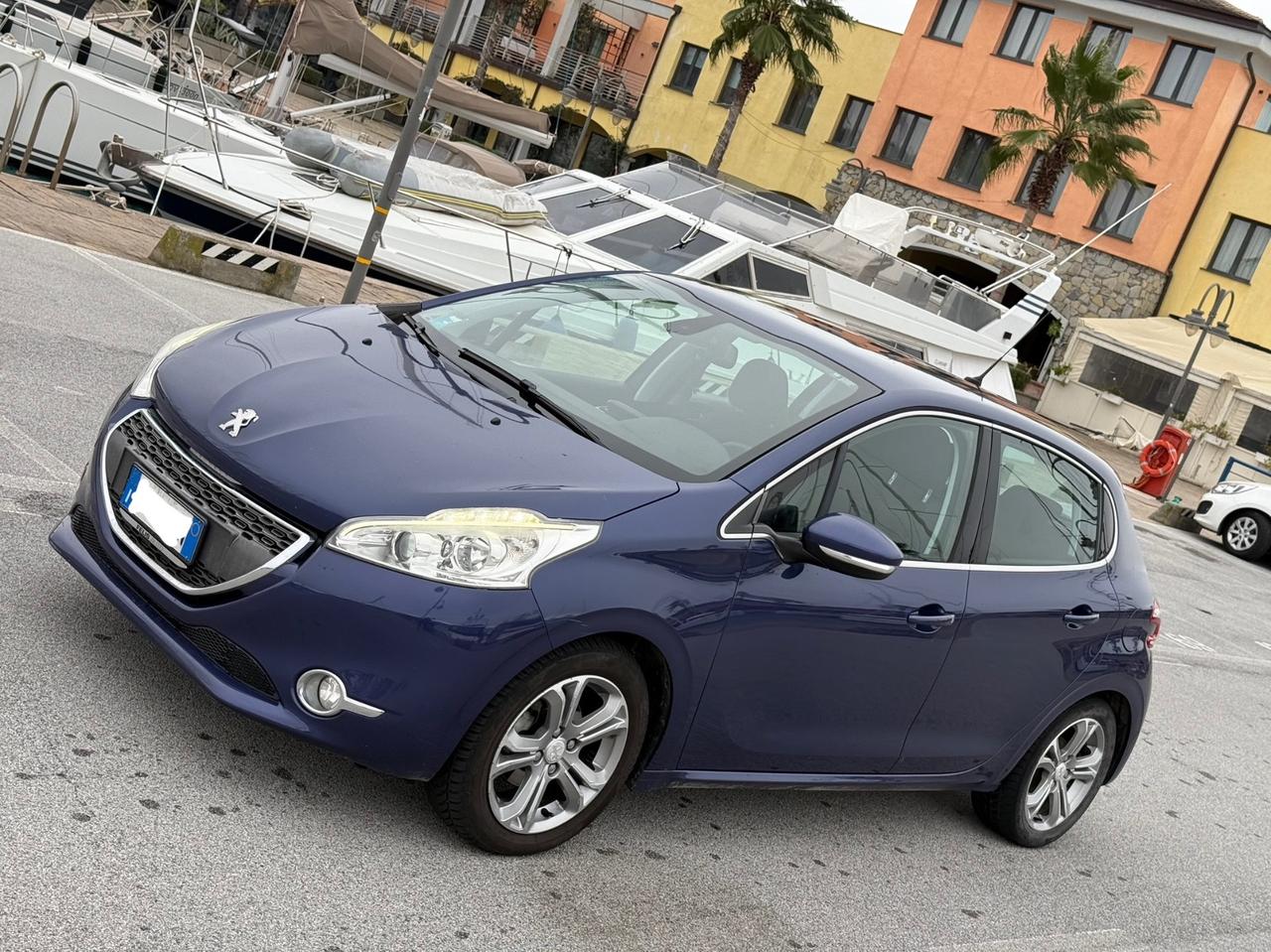 Peugeot 208 1.2 VTi 82 CV--GPL--GPL--NEOPATENTATI