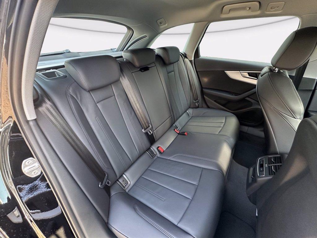 AUDI A4 allroad 40 2.0 tdi mhev quattro 204cv s-tronic del 2024