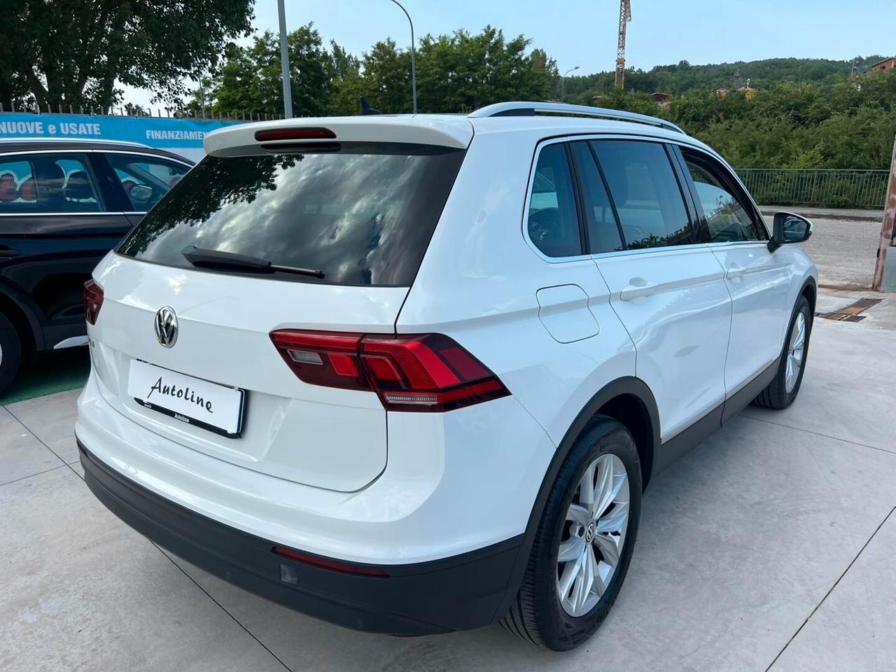 Volkswagen Tiguan 1.6 TDI 116Cv 6M -STYLE-NAVI