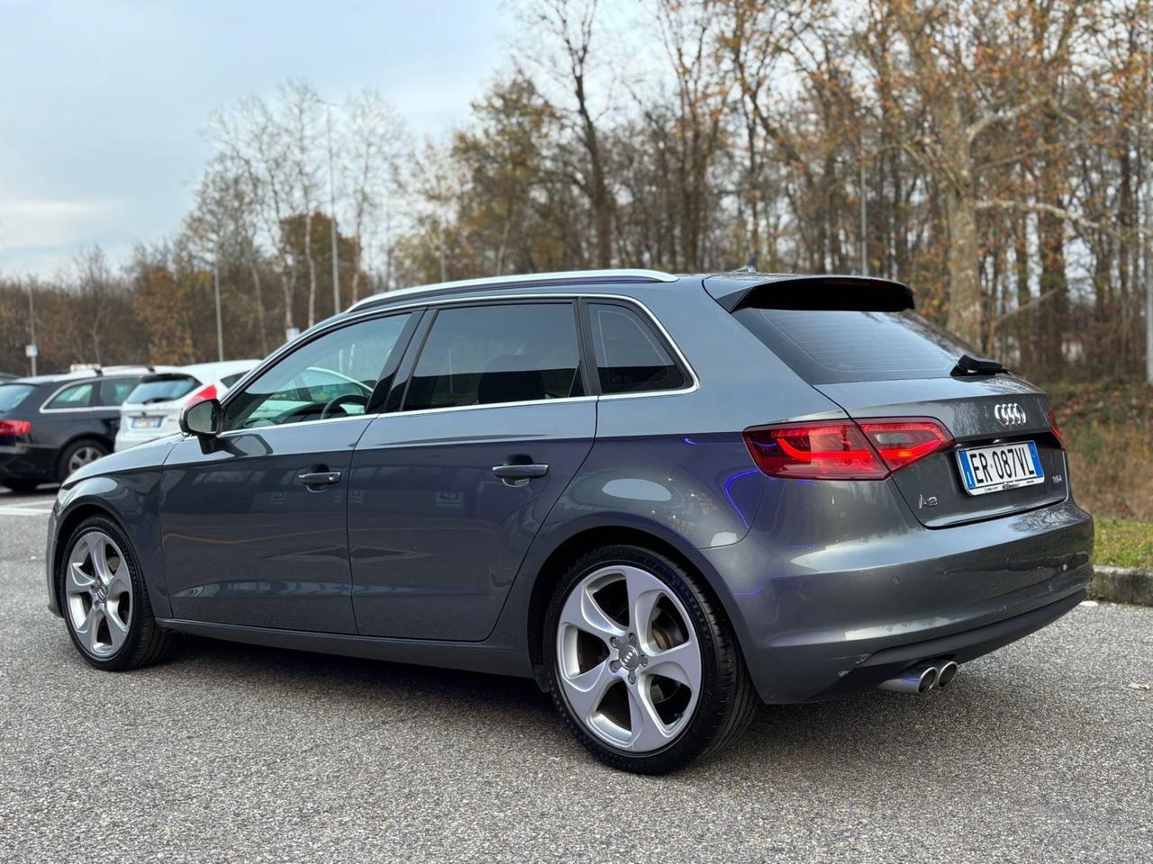 Audi A3 2.0 TDI S tronic Attraction
