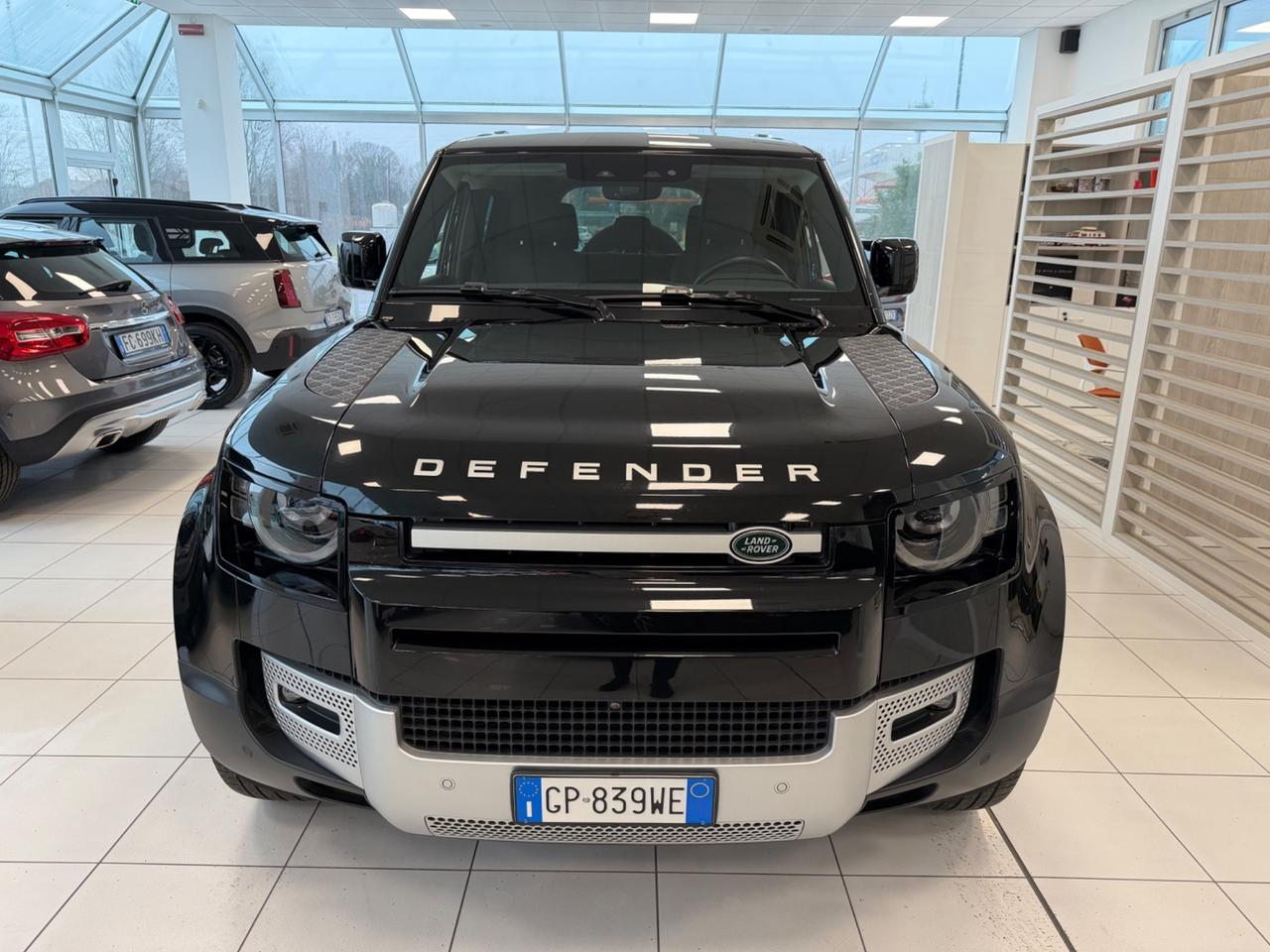 Land Rover Defender 110 3.0D I6 200 CV AWD Auto SE