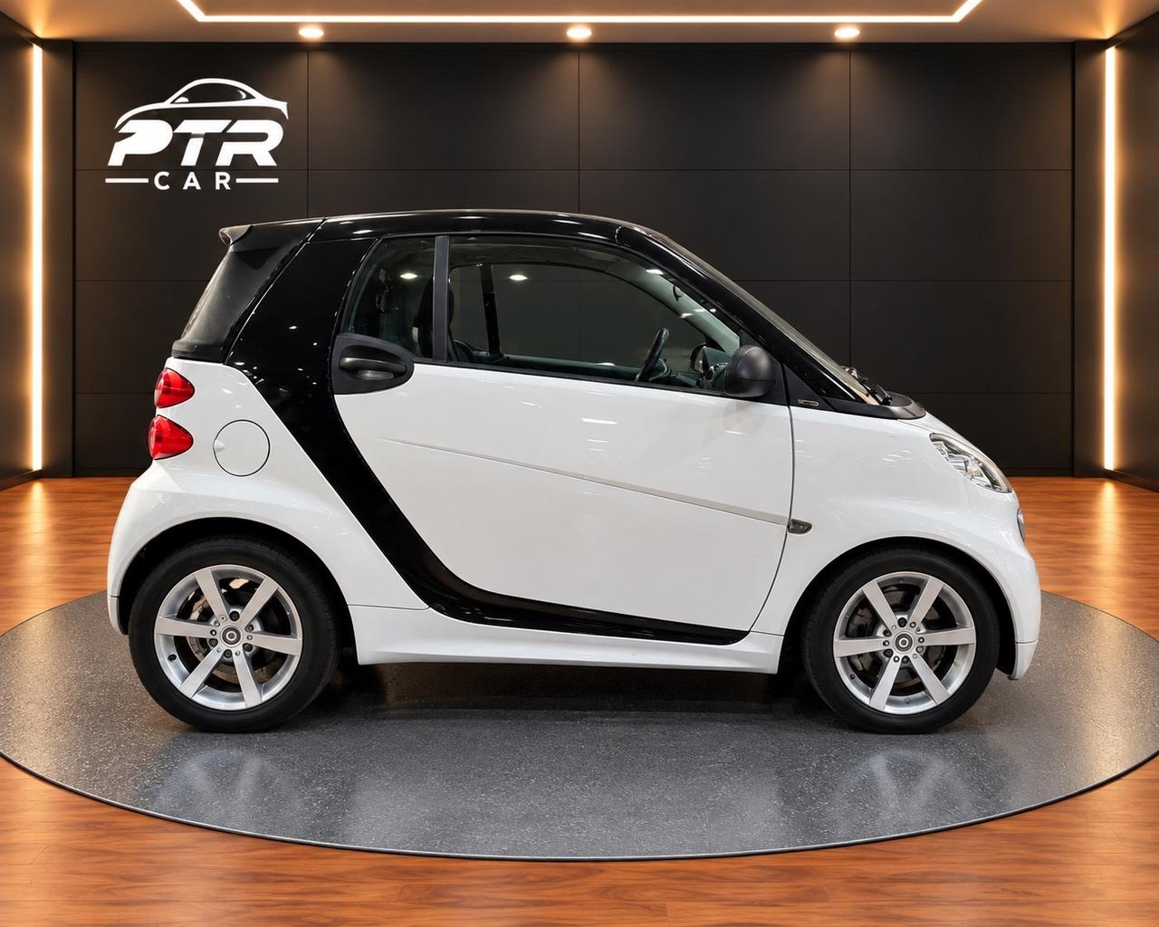 Smart ForTwo 1000 52 kW MHD cabrio pulse