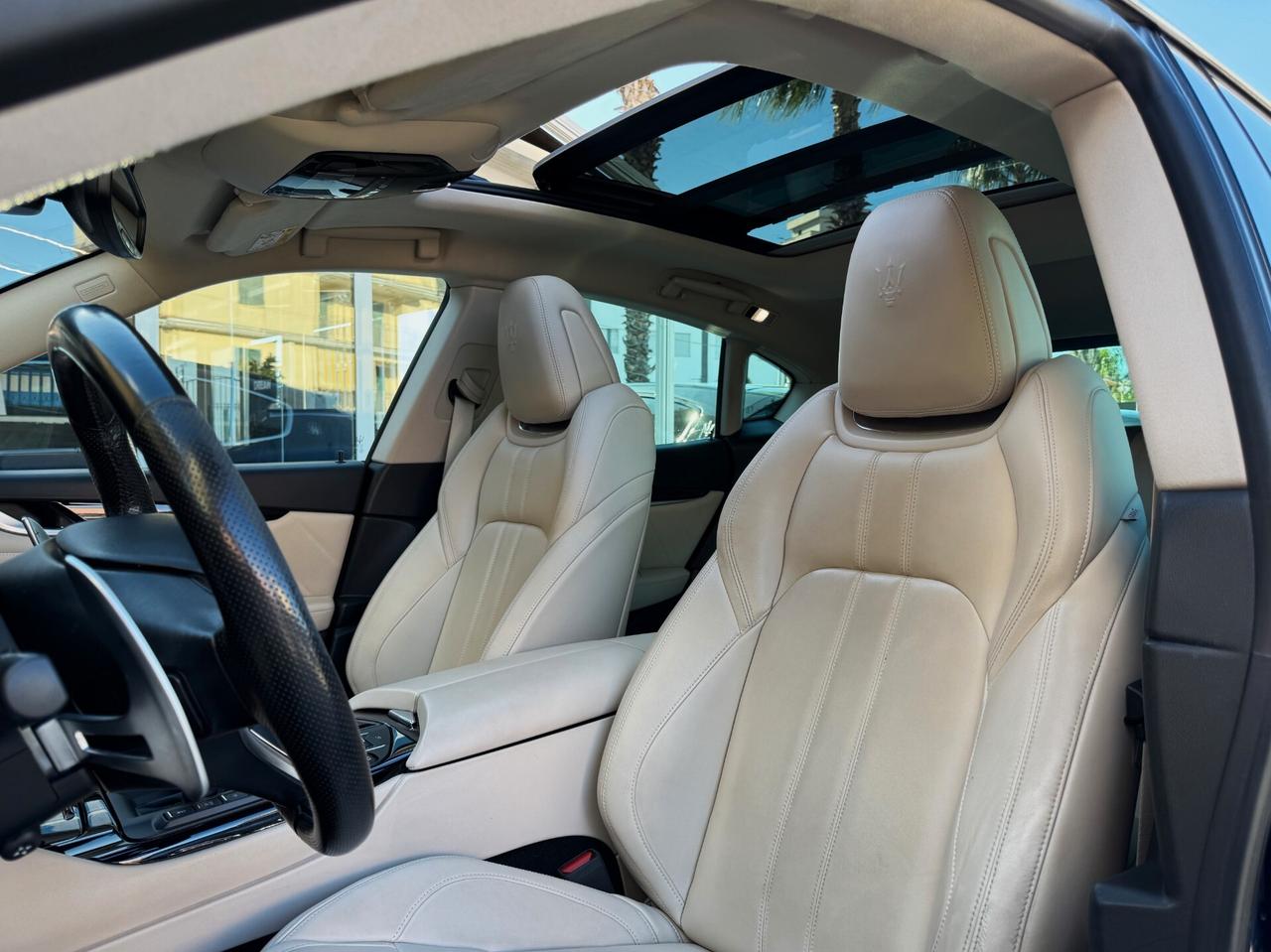 Maserati Levante 3.0 DS V6 Gransport 275CV TETTO 360