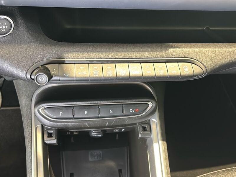 Jeep Avenger e-Hybrid 1.2 MHEV e-Hybrid Turbo Summit